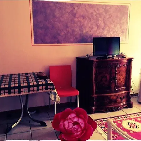 Corallo - A 50m Dall'ospedale! 아파트 네그라르